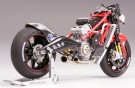 DUCATI DESMOSEDICI 1/12 Motorsykkel Skala Byggesett thumbnail